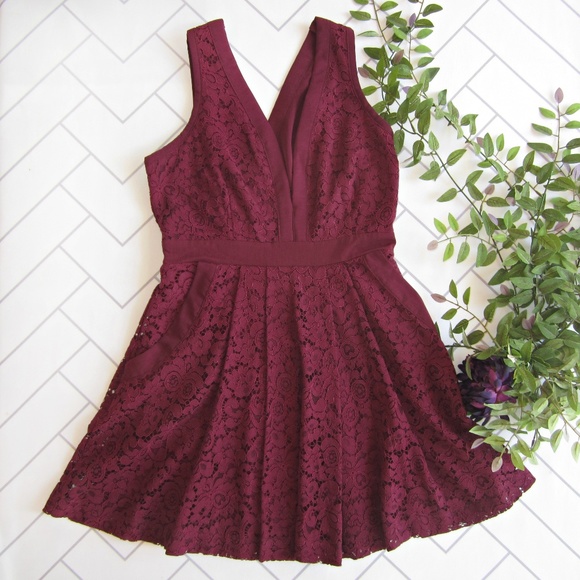 Free People Dresses & Skirts - Free People Berry Cut Out Lace Dress sz XS
